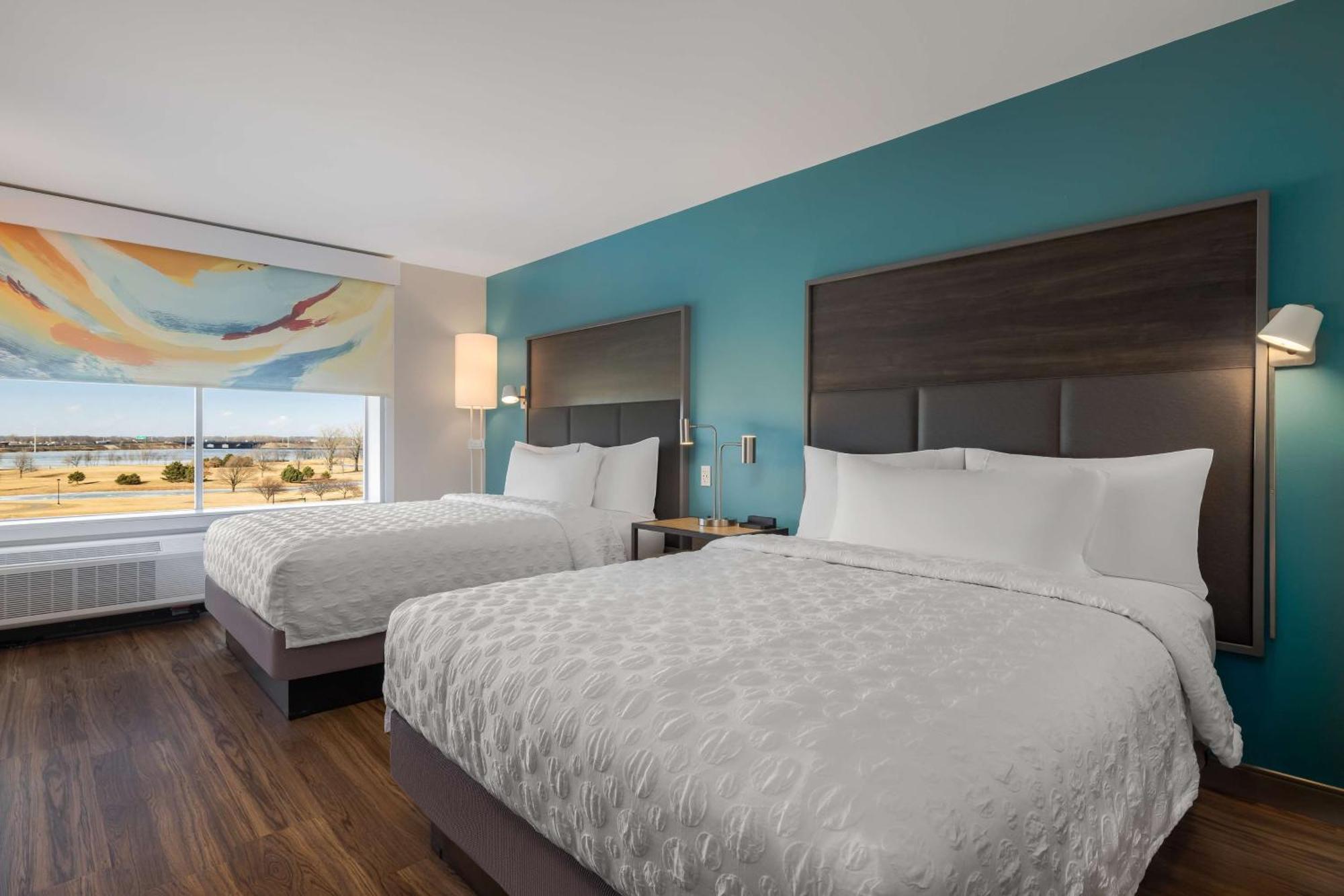 Tru By Hilton Oshkosh Hotell Eksteriør bilde
