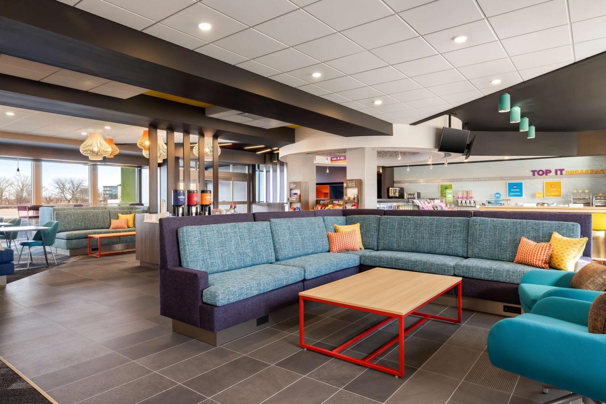 Tru By Hilton Oshkosh Hotell Eksteriør bilde